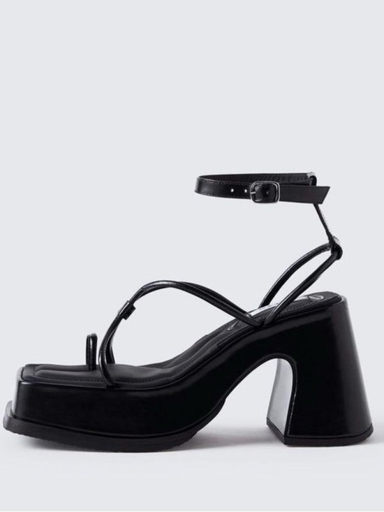 Eytys Shoes - NWT Eytys Black Square-Toe Heels